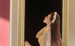 玩弄秘书的奶又大又软A片